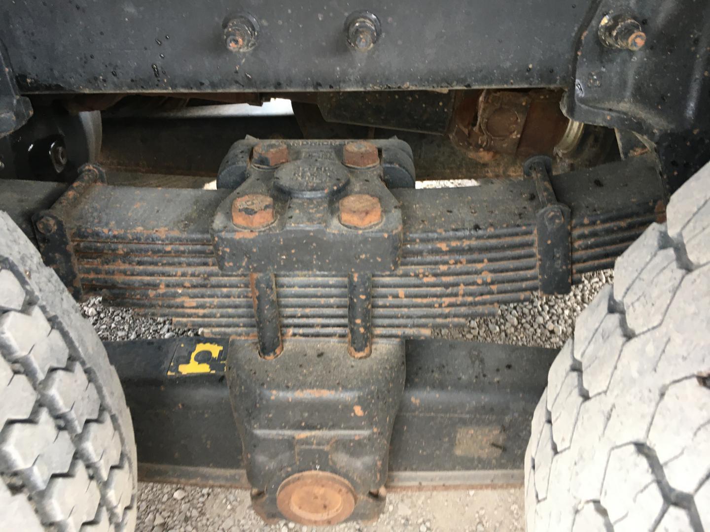 ./imagenes/INVOICE/2019/16983/CAMION INTERNATIONAL 7600 CON TRANSPORTADOR DE ALGODON  (34).JPG